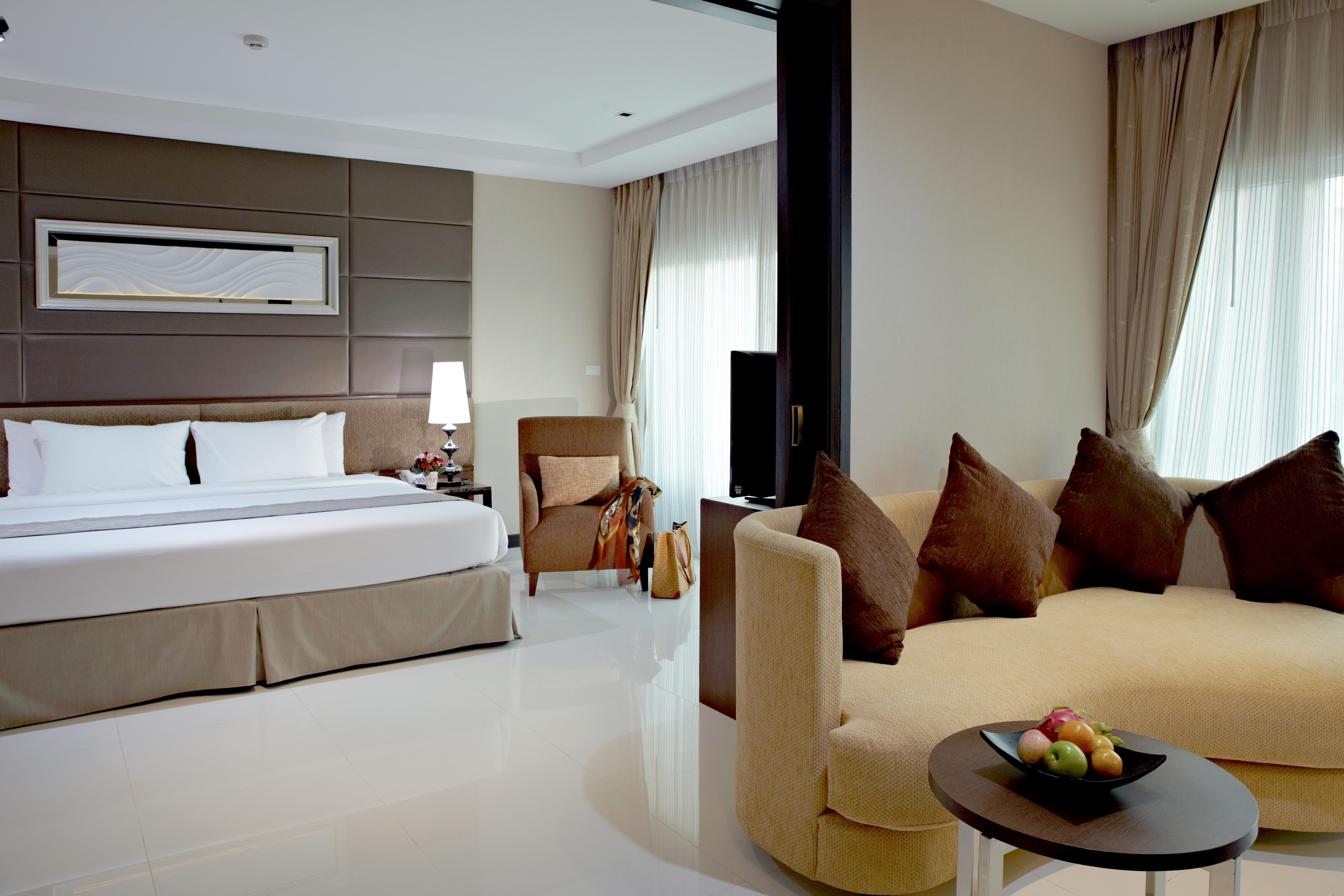 Intimate Hotel Pattaya - Sha Extra Plus Екстер'єр фото