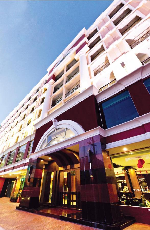 Intimate Hotel Pattaya - Sha Extra Plus Екстер'єр фото